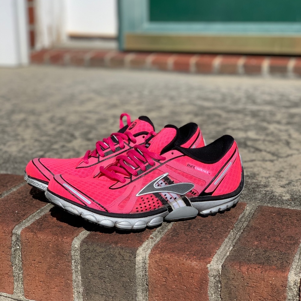 Brooks Pure Cadence 2 running shoes size 8